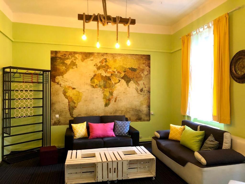Spacious Tuzlaks Apartments Sarajevo Ferhadija Экстерьер фото